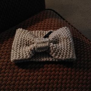 Headband with now in front